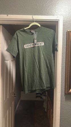 Tillys Tshirt