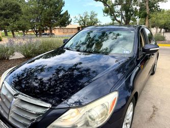 2013 Hyundai Genesis