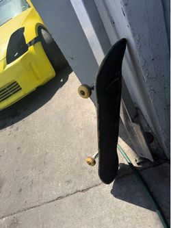 Skateboard