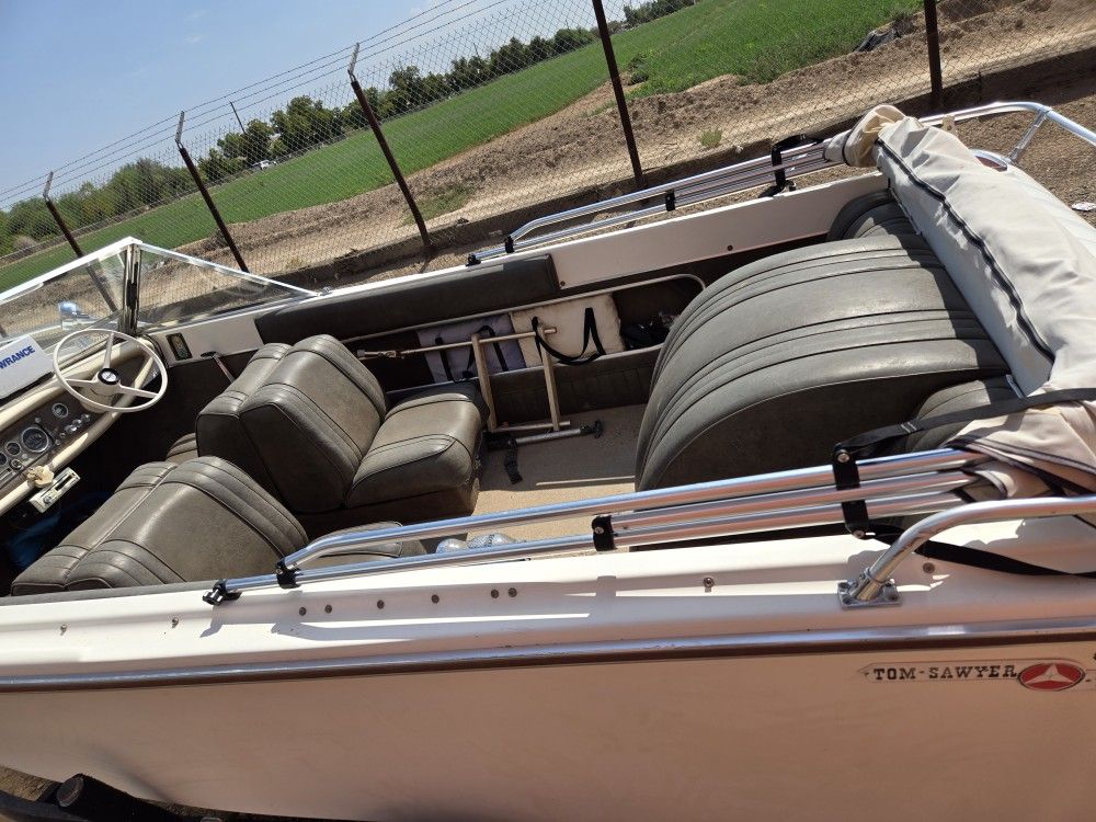 1968 Tri Sonic Tom Sawyer 120hp