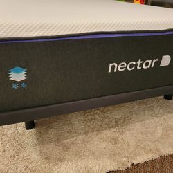 Full Nectar Premier Mattress w/Electronic Base - Like New