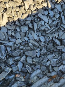 Large slate chips