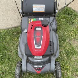 Honda Lawn Mower 