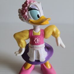 Vintage Disney Daisy Duck Epcot Center Mexican Dance Poseable Figure 3.5".


