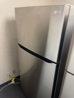 LG Top Freezer Fridge – Stainless, LED lighting, clean