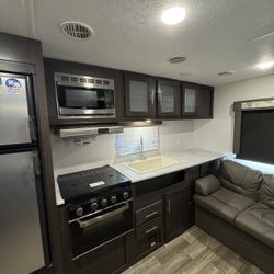 2019 Forest River Rv Travel Trailer Solar, Clean Title