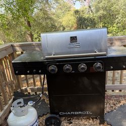 Charbroil grill