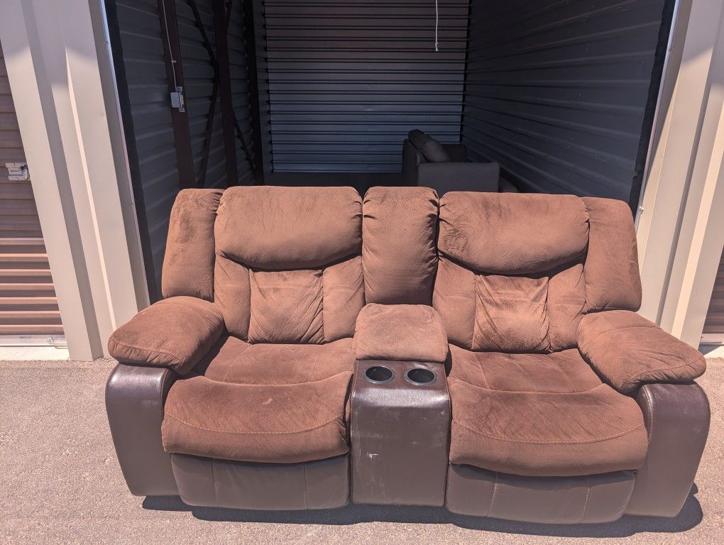 Beautiful Brown Leather/ Suede Sofa Recliner