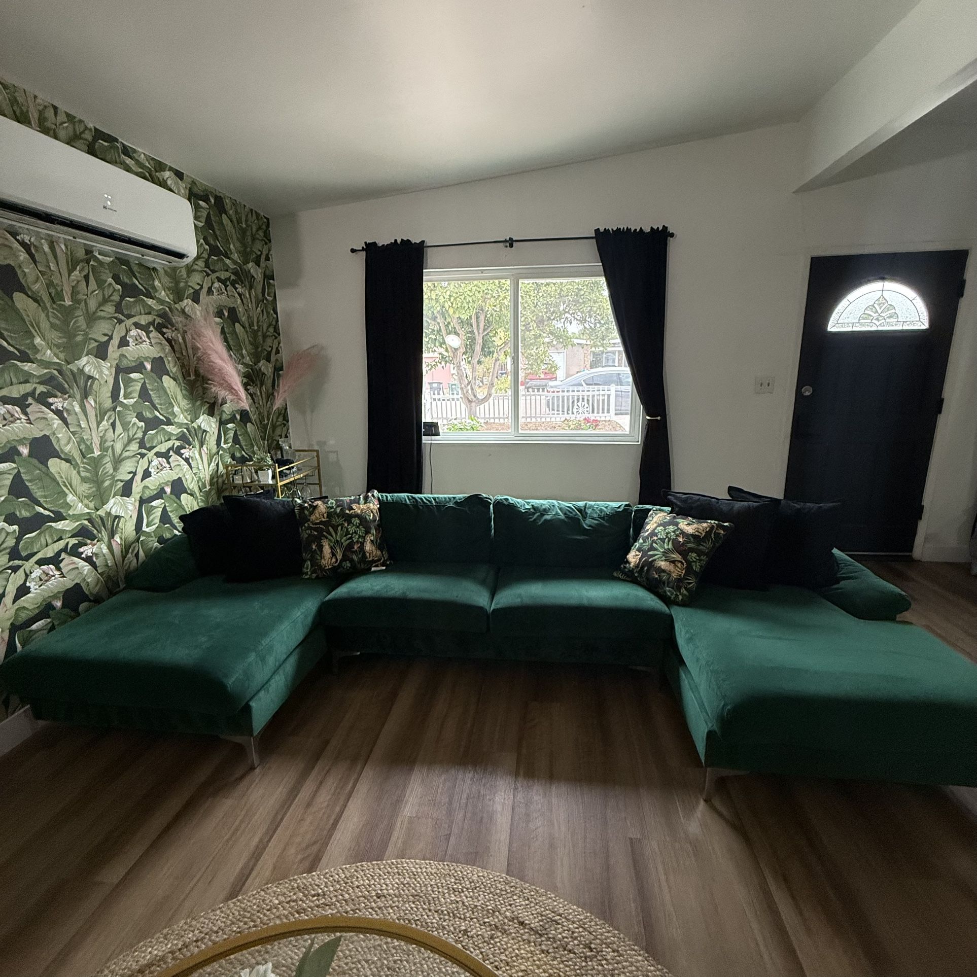 Beautiful Emerald Green Couch