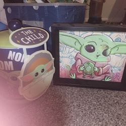 Baby Yoda Lot