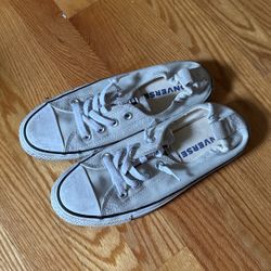 All Star Converse Size 7.5 Women