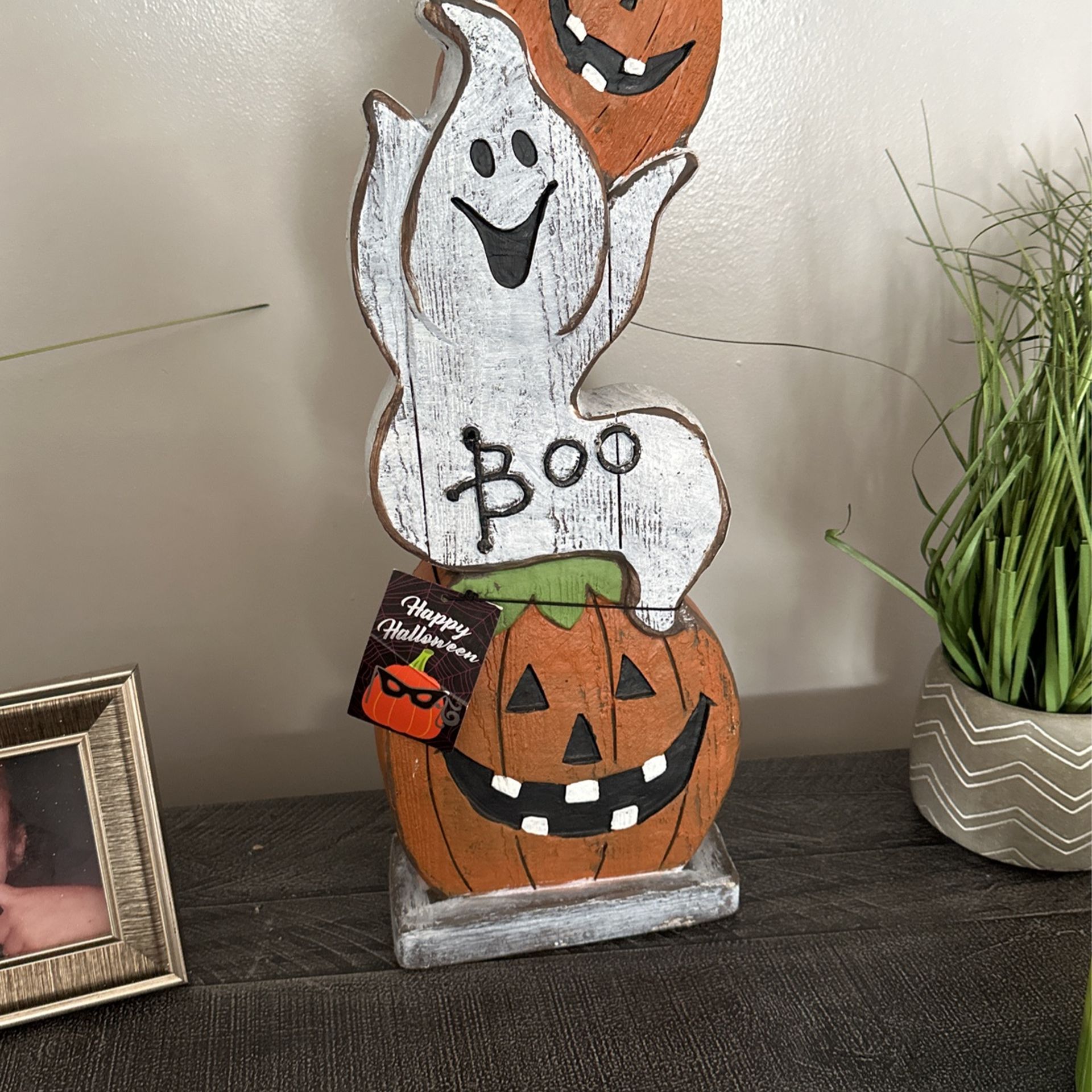 Halloween Decor Statue