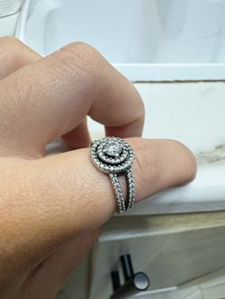 Pandora Ring