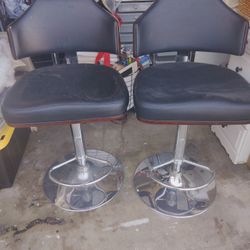 Black And Chrome Leather Bar Stools 