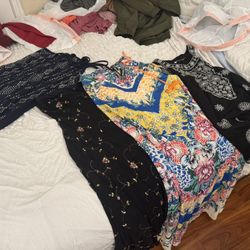 Women’s Clothing 