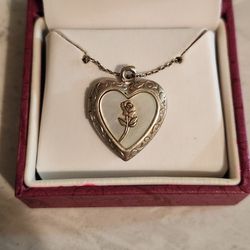 Sterling Silver,Mother Of Pearl And White Gold Locket Necklace Stamped.925 R  On The Back Of Locket, Length 21inches,Weight 6.8g
