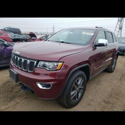 Jeep Cherokee 2017 Parts Available