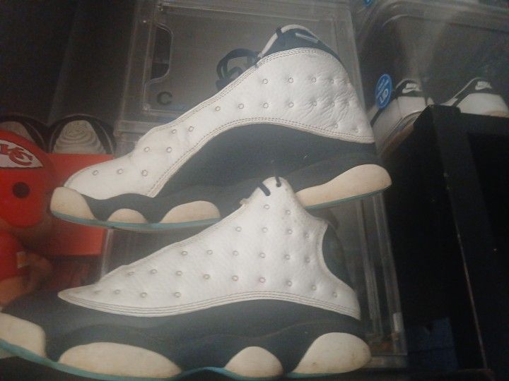Jordan 13s Obsidian