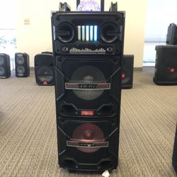 4,000 Watt Rechargeable Bluetooth Speaker/aux/fm/USB And SD Port/microphone For Karaoke/brand New!!