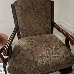 2 large living room chairs