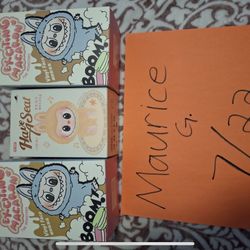 Labubus Macaron/HAVE A SEAT