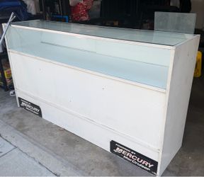 Glass Top Retail Display Counters