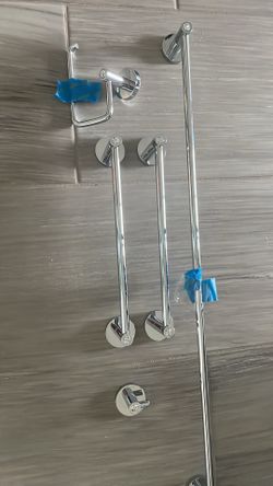 Delta Brizo bath Accessories