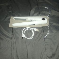 Wireless Hair Straightener 