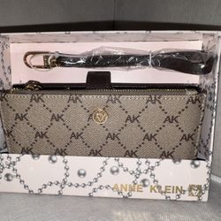 Anne Klein Wallet