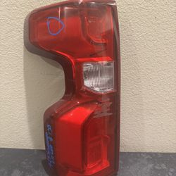 2019-2025 CHEVY SILVERADO TAIL LIGHT LH LED