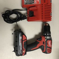 96091 Milwaukee 2606-20 1/2” Drill W/ Battery & Charger 549557