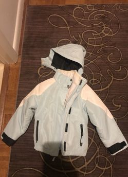 Kids Ski / Snowboarding Winter Jacket size 4/5 nice!
