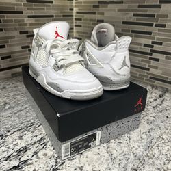 Jordan 4 Retro White Oreo (2021) Grade school GS 5.5 Youth Men  7 Women