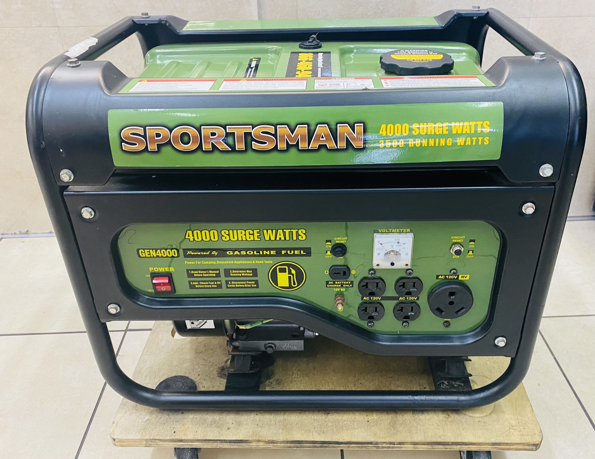 SPORTSMAN GEN4000 4000w Gasoline Portable Generator Great Condition