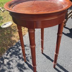 Side Table With Tray