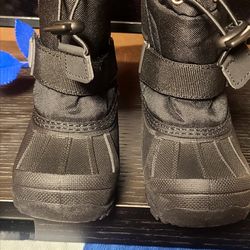 Toddler snow boots