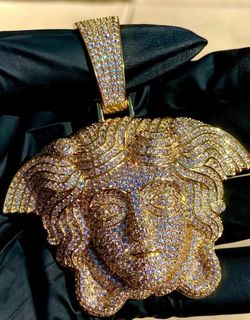 HUGE 3.5" Medusa 🪼 Pendant 14k Gold Plated Super Iced Out w/Simulated Diamonds Hip Hop, Rapper