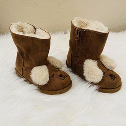 Toddler boots Size 8