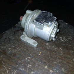Weston DC Tachometer Generator Modle 750