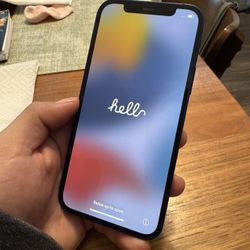 iPhone 12 MINT CONDITION T-mobile, Verizon And More 