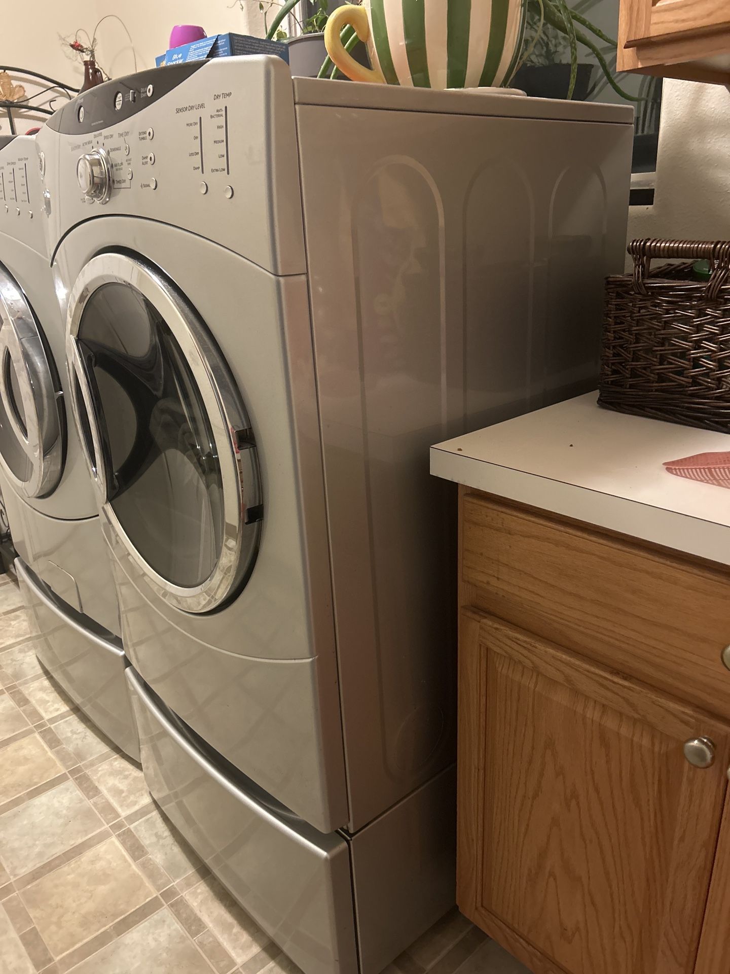 GE Electric Dryer – Works Great – Available Till 01/20