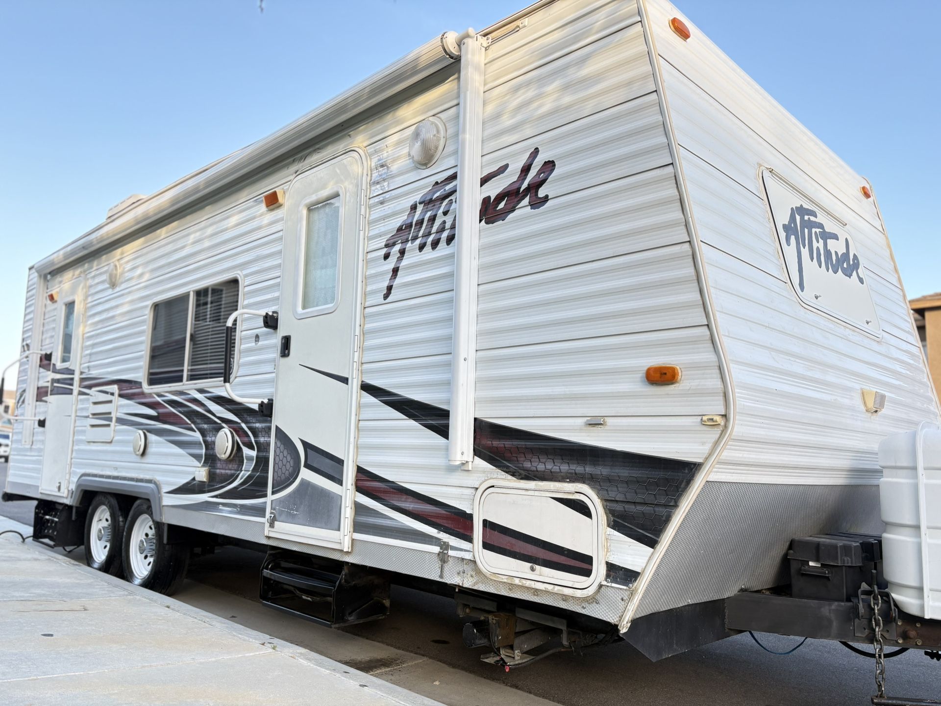 2008 Attitude Travel Trailer 27 Foot