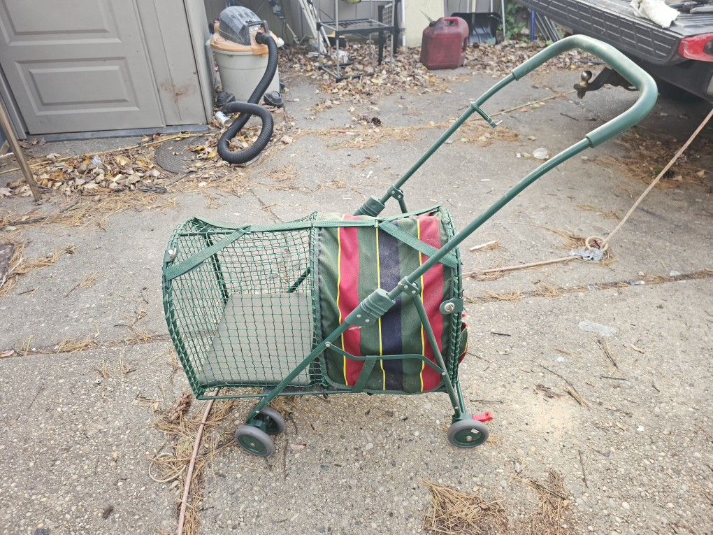Price Is Very Firm.. Kitty Walker.. Pet Stroller