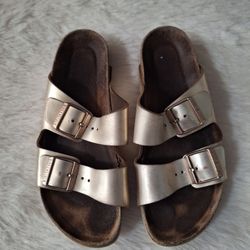 Birkenstock Gold Arizona Sandals Size 7