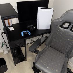 Ps5 + New controller + 2 games + Turtle beach headset + Gaming Chair + Gaming desk + Monitor