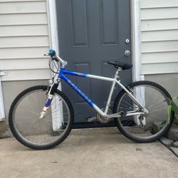 Balance Al-250 mountain bike
