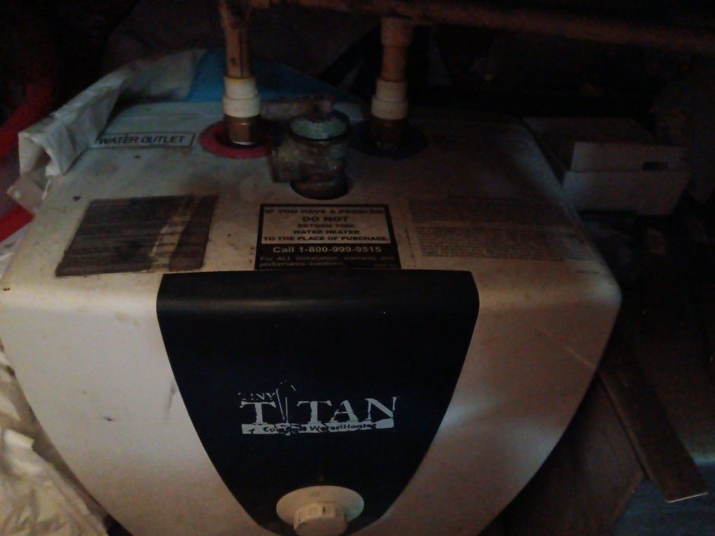 Small Hot Water Tank