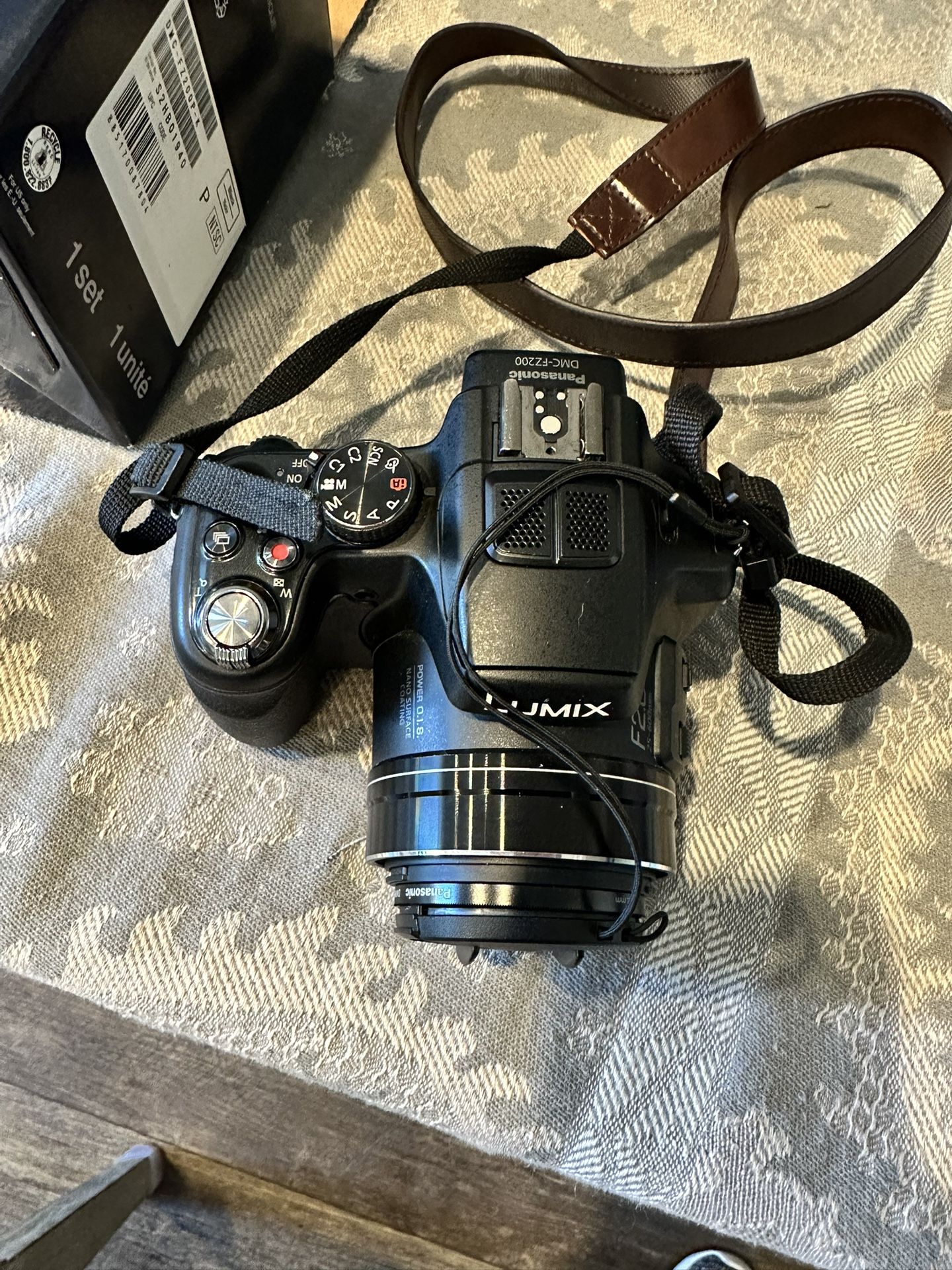 Panasonic Lumix Camera (FZ200)