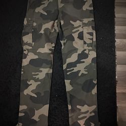 Aeropostale Camo Pants