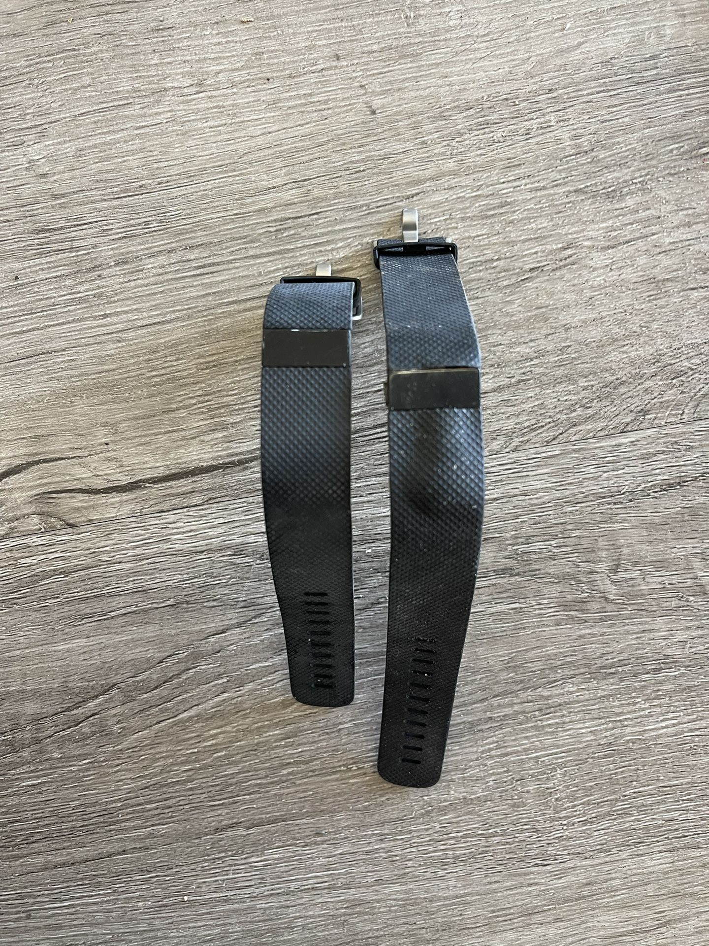 2 Fitbits S/M & M/L 